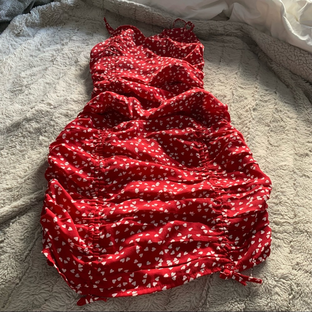 MISSGUIDED Ruched Mini Dress - Picture 4 of 7